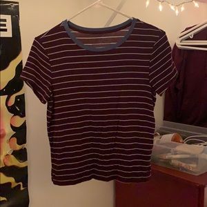 S American Eagle flowy top